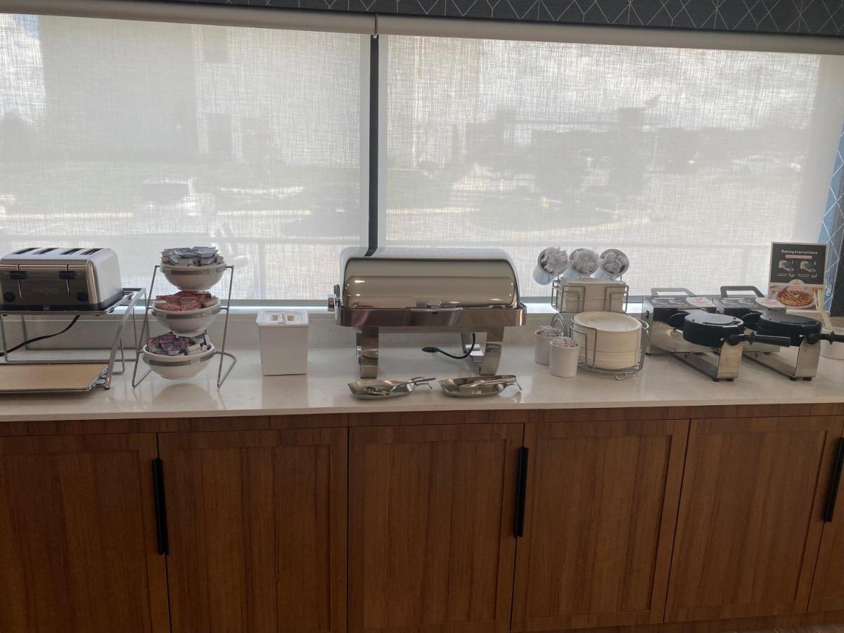 Comfort Inn & Suites Gallatin - Nashville Metro Bagian luar foto