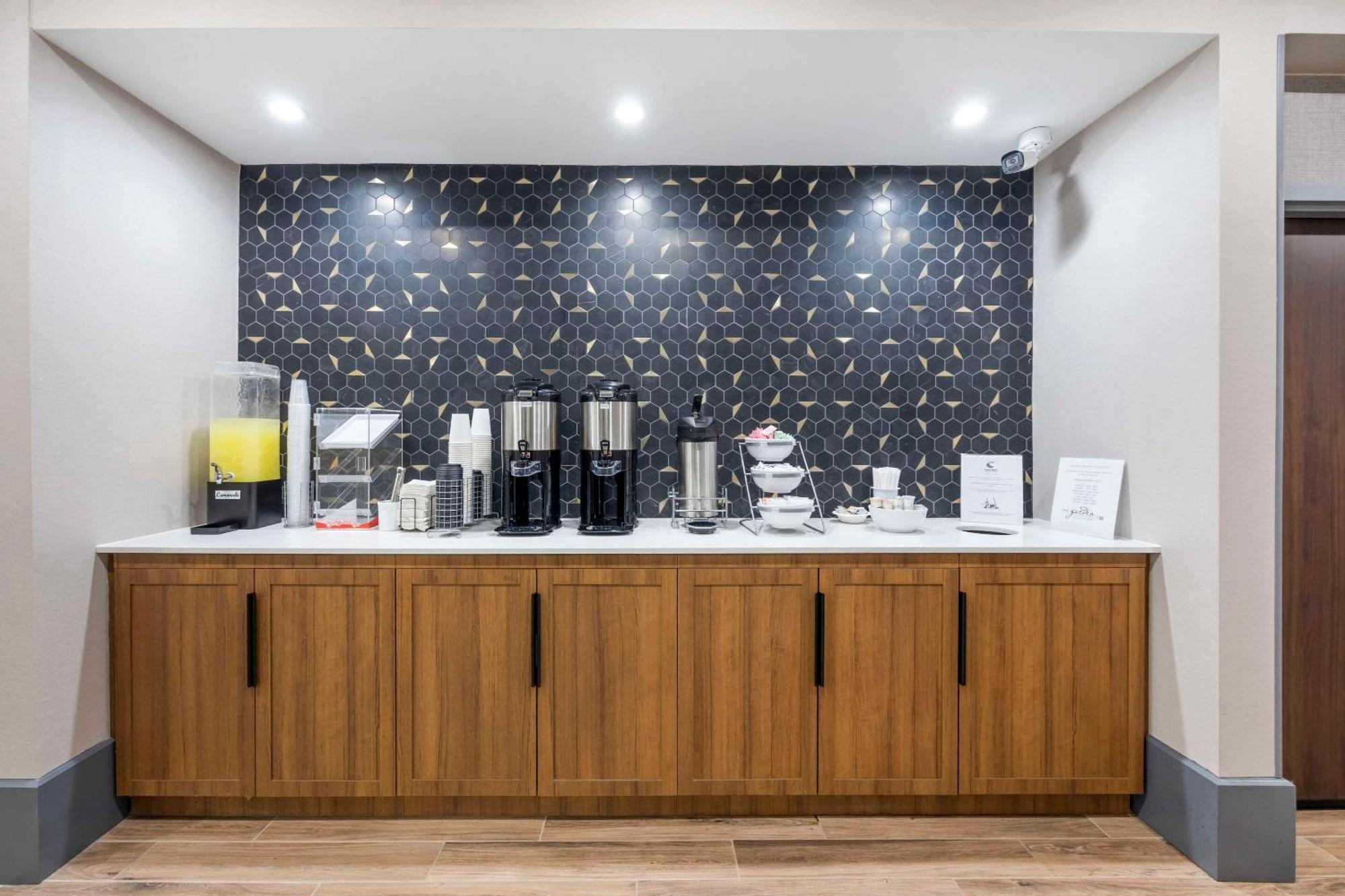 Comfort Inn & Suites Gallatin - Nashville Metro Bagian luar foto